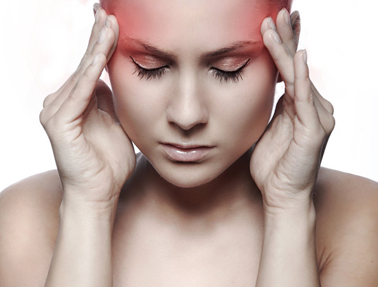Thiếu hụt vitamin cũng là nguyên nhân khiến bạn đau đầu